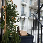 Apartament River View - Lapa District - Your In Lisbon! *