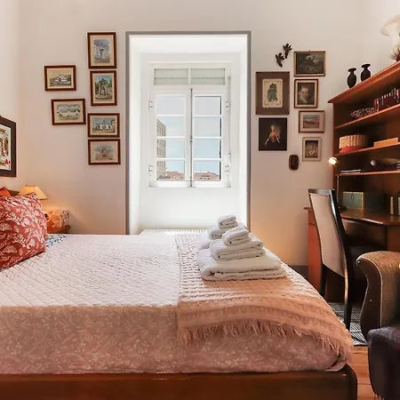 River View - Lapa District - Your In Lisbon! Apartment