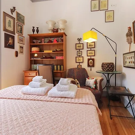 Apartment River View - Lapa District - Your In Lisbon!