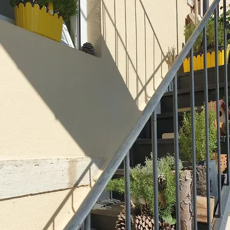 River View - Lapa District - Your In Lisbon! * ליסבון