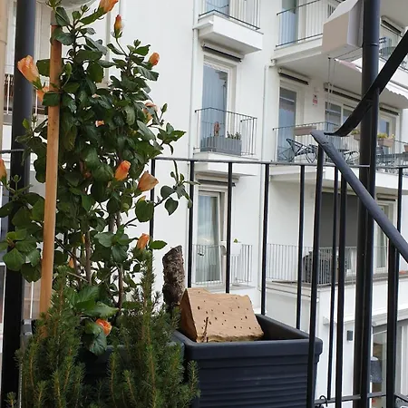 River View - Lapa District - Your In Lisbon! ליסבון