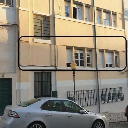 River View - Lapa District - Your In Lisbon! * ליסבון