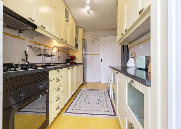 River View - Lapa District - Your In Lisbon! Lisbon