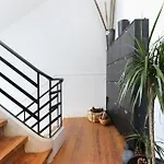 Apartamento River View - Lapa District - Your In Lisbon! Lisboa