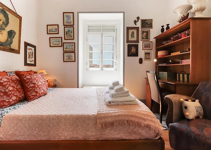 River View - Lapa District - Your In Lisbon! Appartement